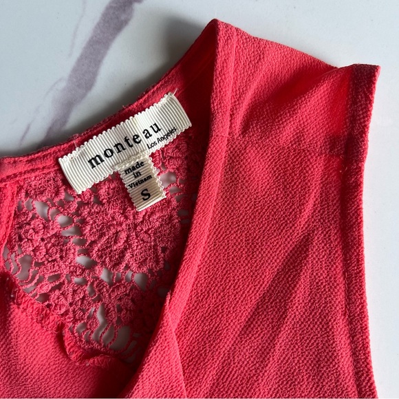 Bundle of clothes (size Small) - Picture 12 of 14